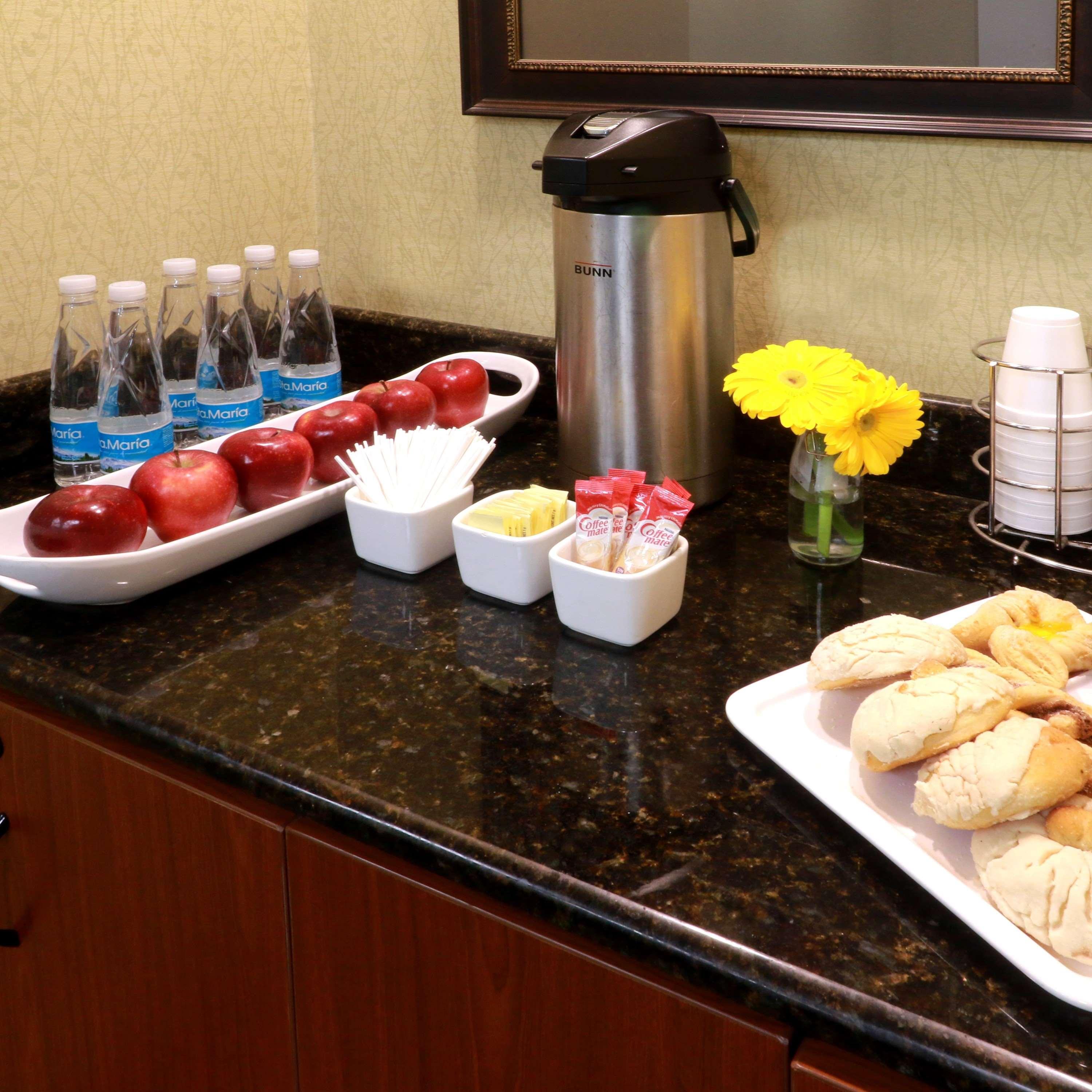 Hotel Hampton By Hilton Reynosa Zona Industrial Extérieur photo